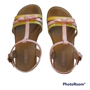 Girl's size 10 Gymboree sandals